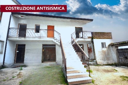 Villa unifamiliare via Fontana, Petruro, Forino