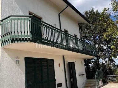 Villa unifamiliare via Armando Diaz, 1, San Mango sul Calore