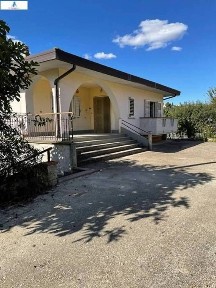 Villa unifamiliare Contrada Vascavino, Ariano Irpino