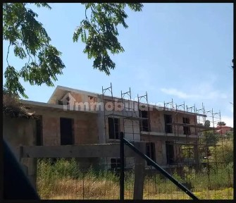 Villa unifamiliare via Grifi, Montemiletto