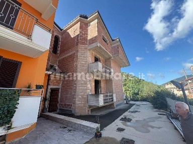 Villa unifamiliare piazza Michele Pironti No Number, Piano, Montoro