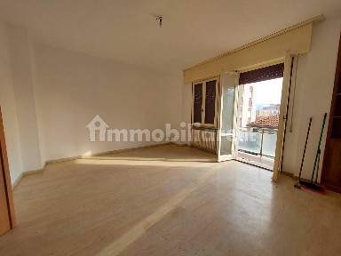 Appartamento viale Alessandro Manzoni, Piazzale Giosuè Carducci, Pesaro