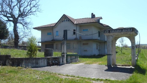 Villa unifamiliare 132 m², Lioni