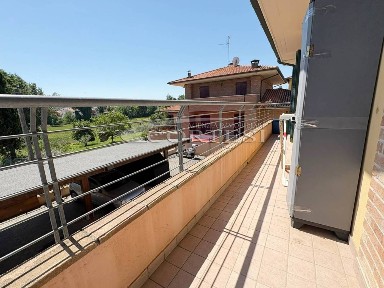 Trilocale via Pergolese 157, Ponte Rio, Mondolfo