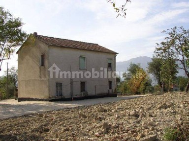 Villa unifamiliare, buono stato, 160 m², Lioni