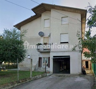 Appartamento all'asta via Costanzo Felice, frazione Mercatale - via Circonvallazione, 1, Sassocorvaro Auditore