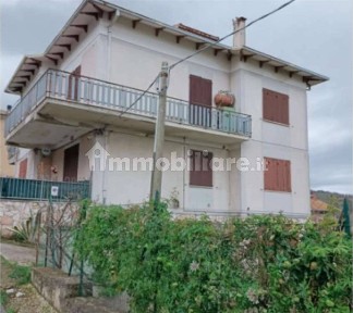 Appartamento all'asta via San Francesco D'Assisi, 14, San Lorenzo in Campo