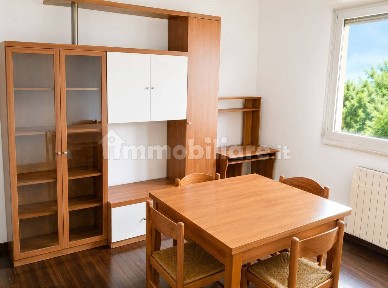 Trilocale viale Goffredo Mameli 42a, Porto, Pesaro