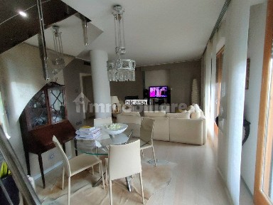 Appartamento via Indipendenza, Montecchio, Vallefoglia