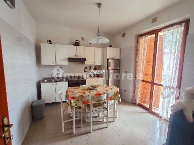 Appartamento via Valbona, Frontone