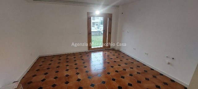 Bilocale via Della Libertà, Bottega, Vallefoglia
