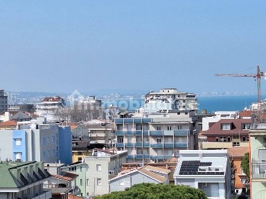 Trilocale viale della Vittoria, Centro, Gabicce Mare