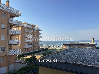 Trilocale via Cappellini, 71, Torrette - Ponte Sasso, Fano
