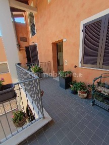 Bilocale ottimo stato, primo piano, Cuccurano - Carrara, Fano