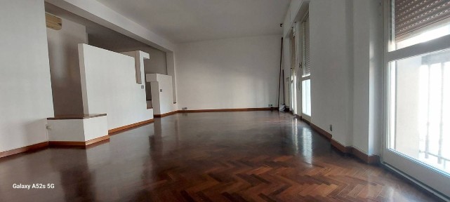 Quadrilocale via Giuseppe Garibaldi, Centro Storico, Fano