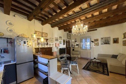 Trilocale via Perfetti sn, Centro Storico, Pesaro