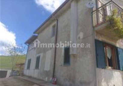 Appartamento all'asta via Urbinate, Urbino