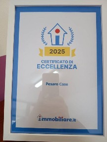 Bilocale piazza Giovanni Lazzarini, Centro Storico, Pesaro