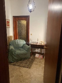 Appartamento via Zena Mancini 12, Centro, Urbino