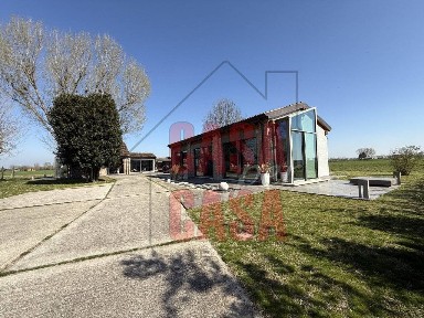 Rustico via del risorgimento, Pontelagoscuro, Ferrara