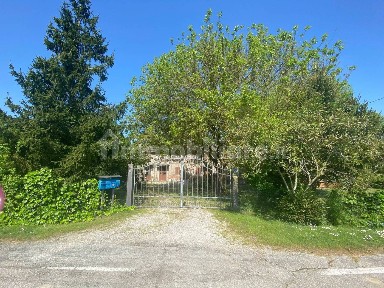 Casale, da ristrutturare, 590 m², Ponte Arzana, Ostellato
