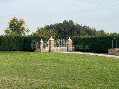 Rustico via Arginone, Porotto - Cassana, Ferrara