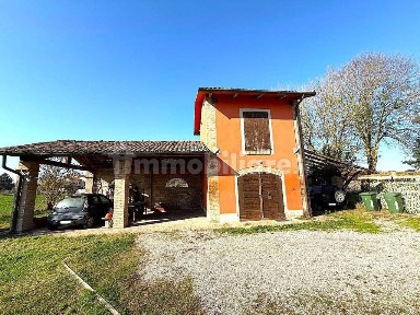 Cento, via Maestra Grande, 7