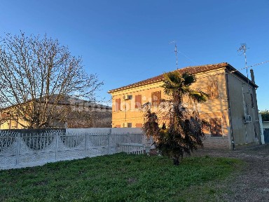 Casa colonica via Bassa di Sandolo 24, Portomaggiore