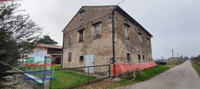 Cento, VIA GUZZINATI