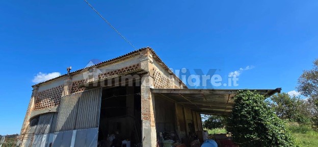 Rustico, da ristrutturare, 400 m², Baura - Correggio, Ferrara