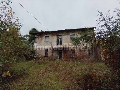 Rustico, da ristrutturare, 250 m², San Bartolomeo, Ferrara