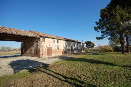 Casa colonica via Jusi 1, Baura - Correggio, Ferrara