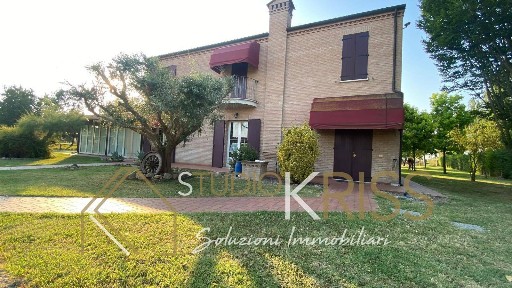 Cascina, ottimo stato, 300 m², Casaglia, Ferrara