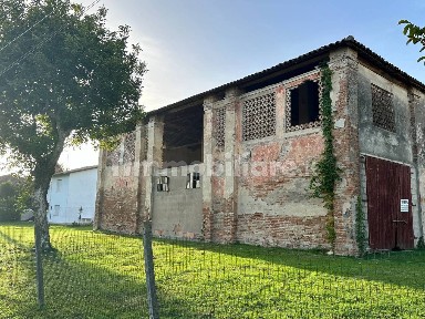 Rustico 1840 m², Malborghetto di Boara, Ferrara