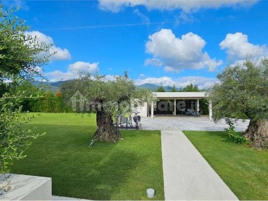 Villa unifamiliare via dell'Acqua 140, Vittoria Apuana, Forte dei Marmi