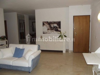 Trilocale ottimo stato, secondo piano, Centro, Forte dei Marmi