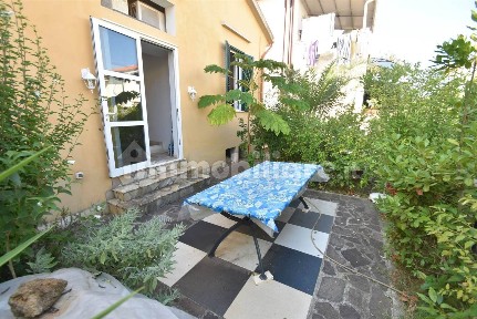 Villa unifamiliare via Terracini, Rosignano Solvay, Rosignano Marittimo