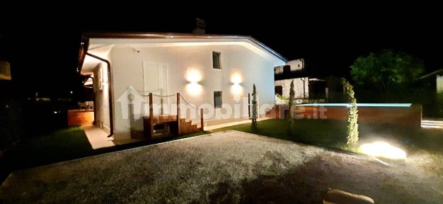 Villa unifamiliare via Agnelli 95, Centro, Forte dei Marmi
