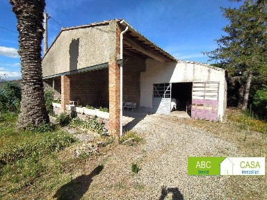 Villa unifamiliare, da ristrutturare, 240 m², Castelnuovo della Misericordia, Gabbro, Rosignano Marittimo