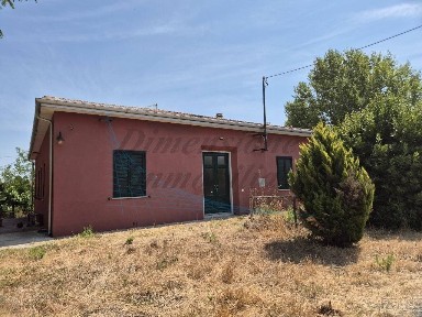 Villa unifamiliare Località Emilia Chiappino, Castelnuovo della Misericordia, Gabbro, Rosignano Marittimo