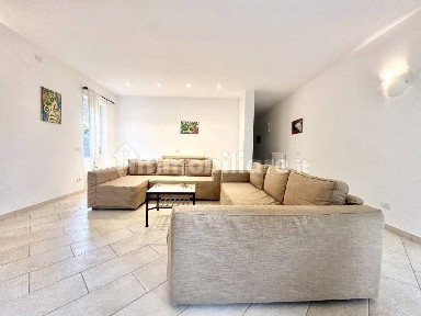 Villa bifamiliare via giuseppe mazzini, Vittoria Apuana, Forte dei Marmi