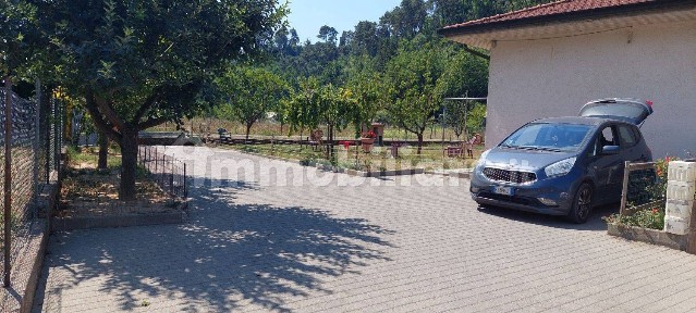 Villa unifamiliare frazione Marignana 47, Camaiore Paese, Camaiore