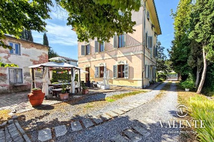 Appartamento in villa via Roma, Centro, Porcari