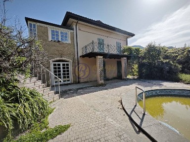 Villa unifamiliare via Demetrio Ronatani, Bozzano, Quiesa, Massarosa
