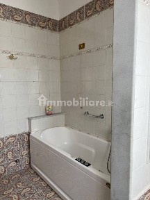 Seravezza, Via Forni, 450