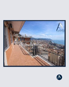 Attico via Antonio Spinosa, Centro Storico - Teatro Verdi, Salerno