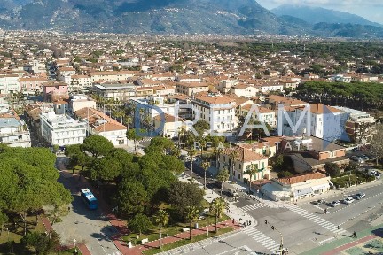 Villa unifamiliare via Lorenzo Quartieri 63, Centro, Forte dei Marmi