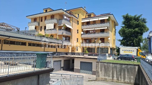 Mansarda buono stato, 80 m², Centro, Baronissi