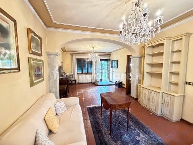 Villa unifamiliare via Francesco Carrara 20, Piazza Napoleone - San Michele, Lucca