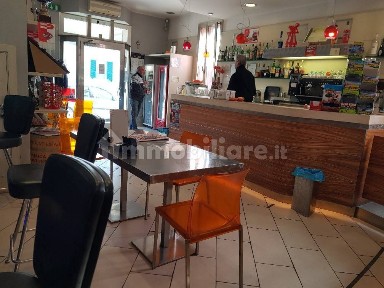 Bar in Vendita